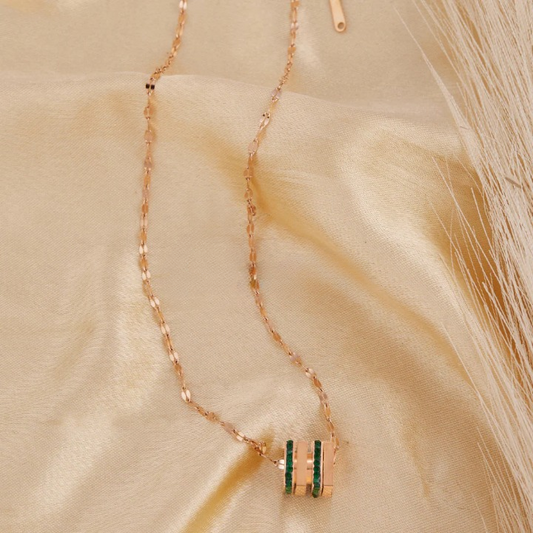 Emerald Brilliance Pendant Rose Gold Necklace For Women