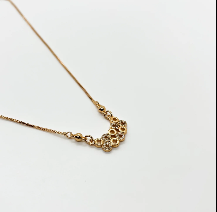 Stylish Diamond Necklace For Women
