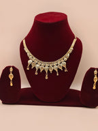 Traditional Gold-Tone Antique Necklace Set with Matching Earrings