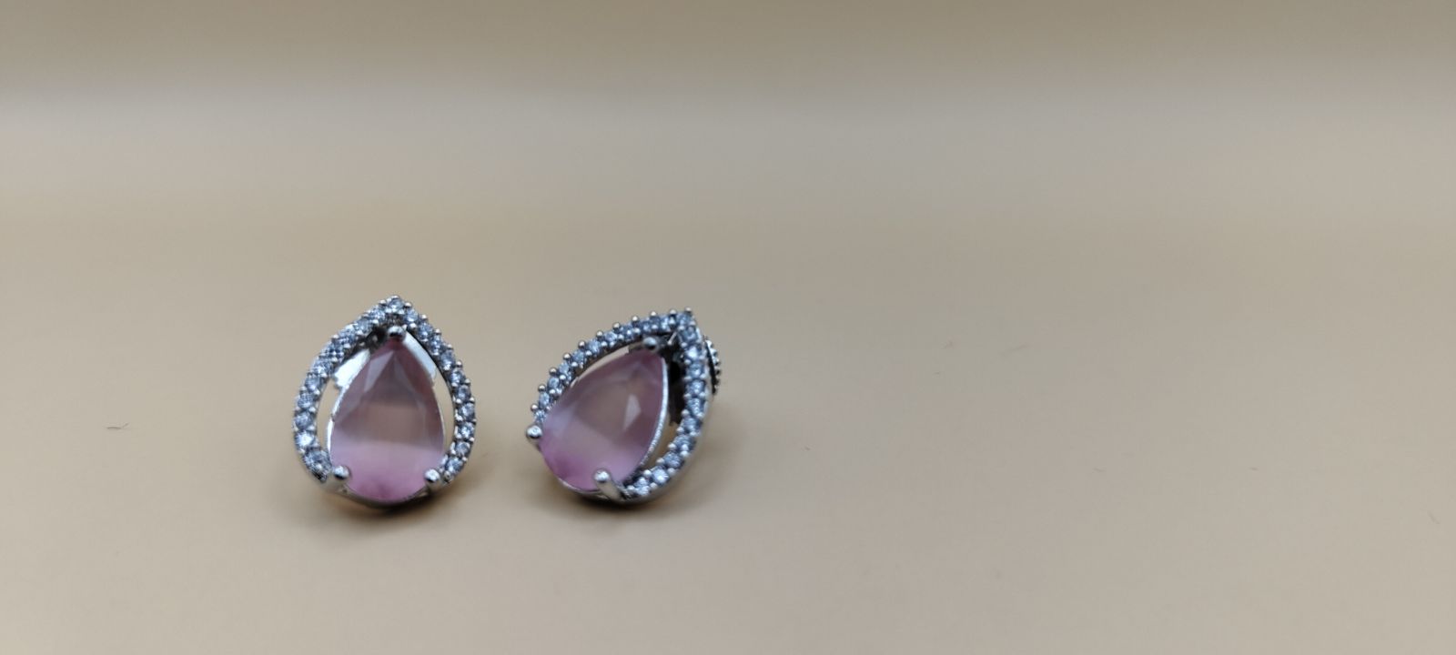 Lavender Crystal Teardrop Pendant & Earrings
