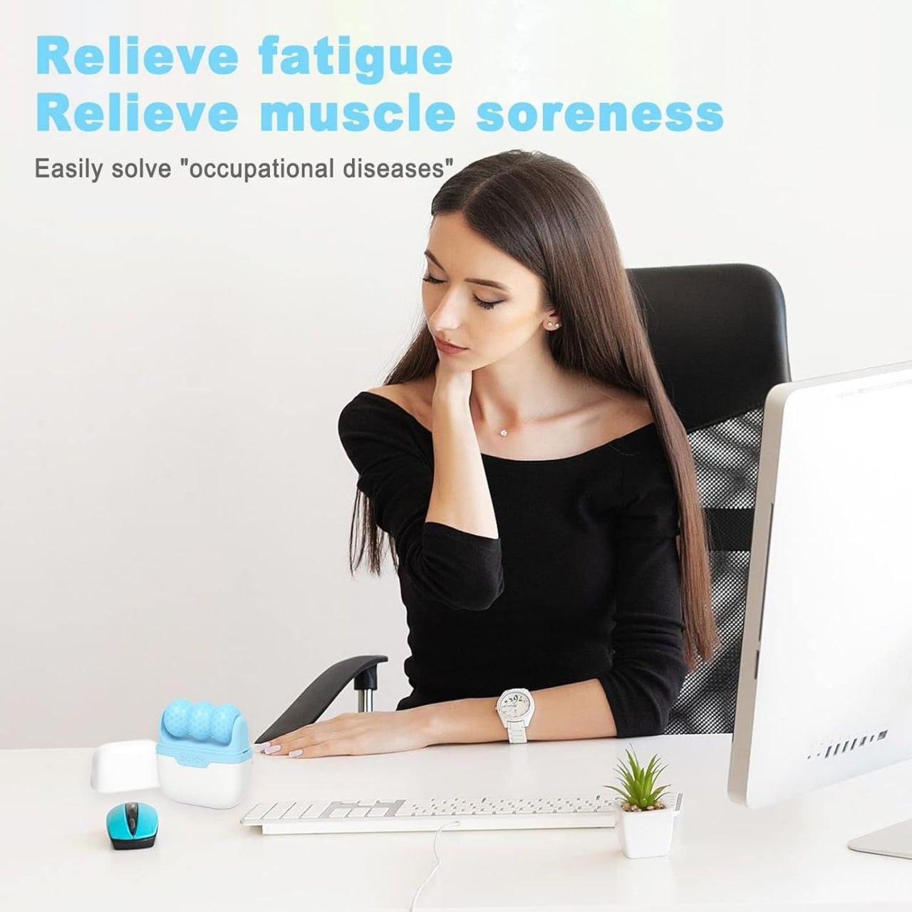 2 in 1 Upgraded Ice Roller For Face and Eyes, Neck and Body