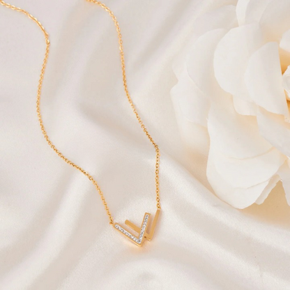 Letter W Party Diamond Pendant Necklace