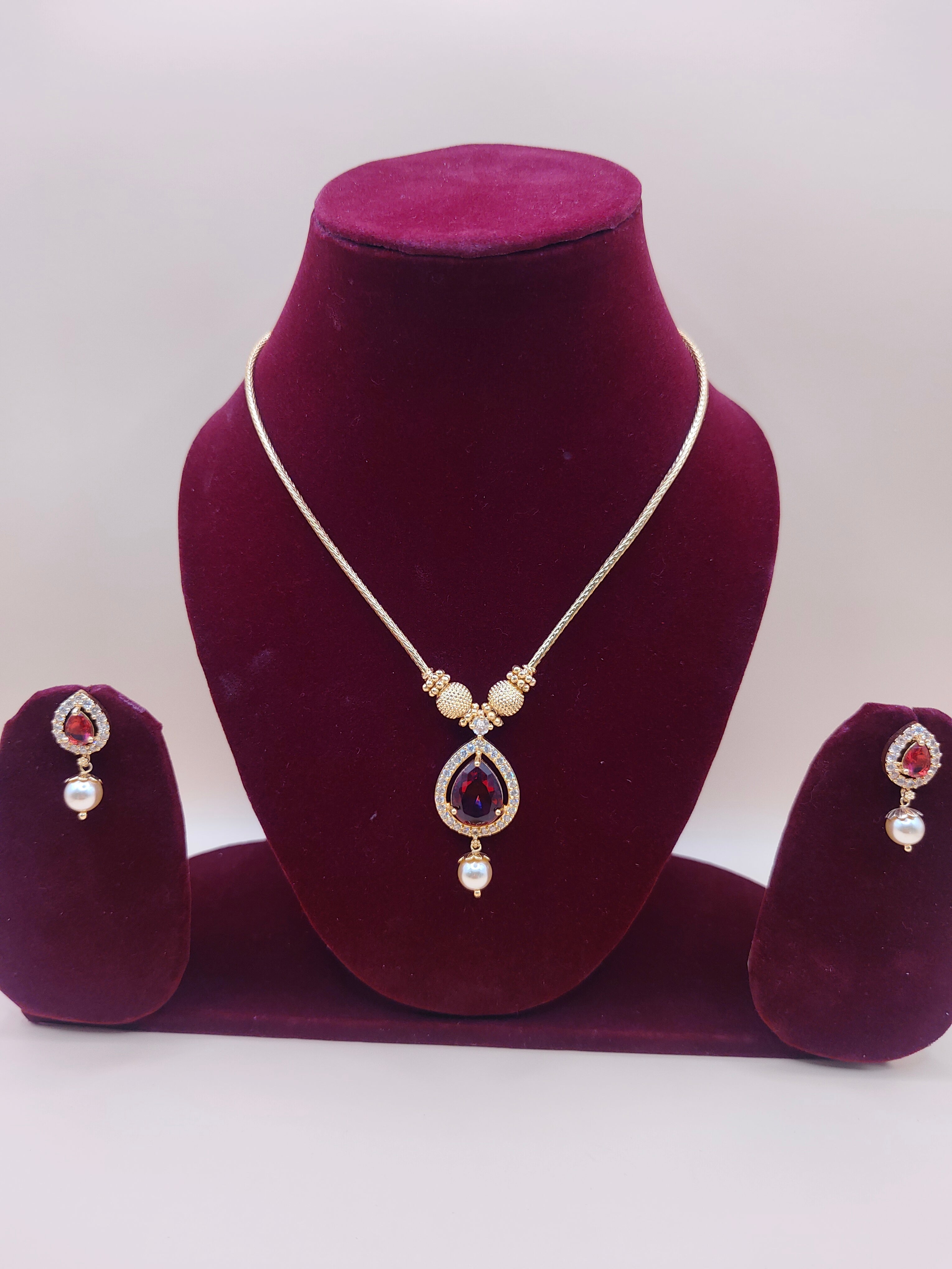 Gold-Tone Green Stone Pearl Drop Necklace Set with Earrings