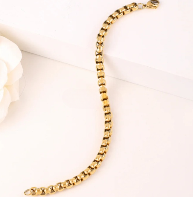 Filled Box Gold Plated Bracelet for Men (8 Inch)