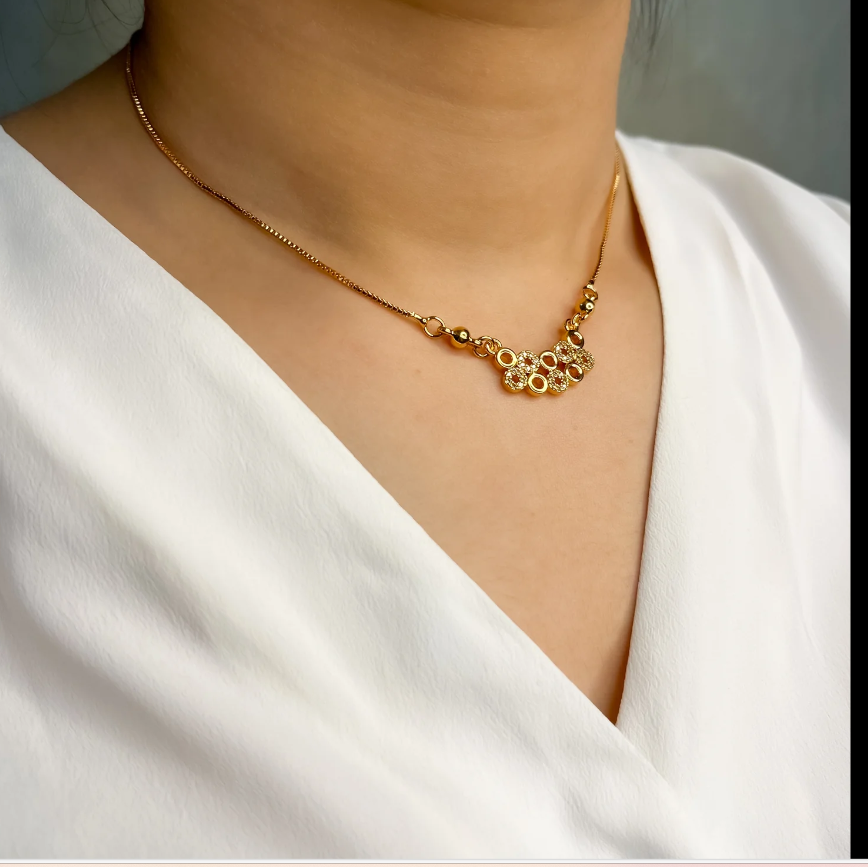 Stylish Diamond Necklace For Women