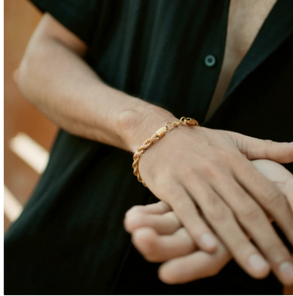 Rope Chain Bracelet in Gold Plated (8 Inch)
