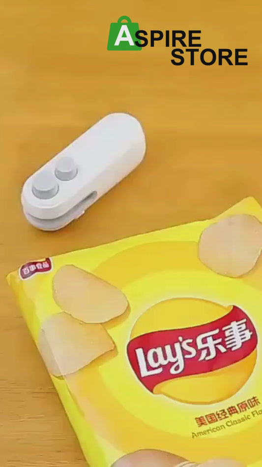 Portable Mini Sealing Machine 2 in 1 USB Rechargeable Magnetic Bag Sealer Heat Seal with Cutter