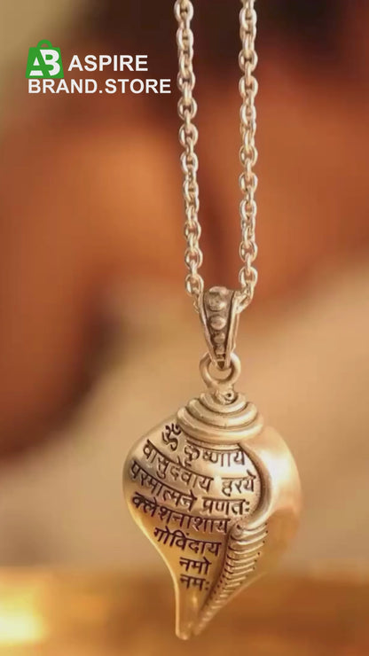 Shri Krishna Shankha Pendant with Chain